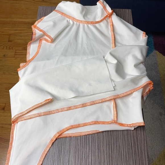 Two Piece Set - Picture 4 of 4